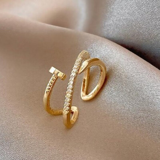 Two rings shape golden ring