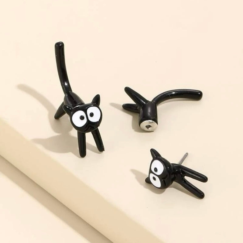 Cat Design Black and White Earrings