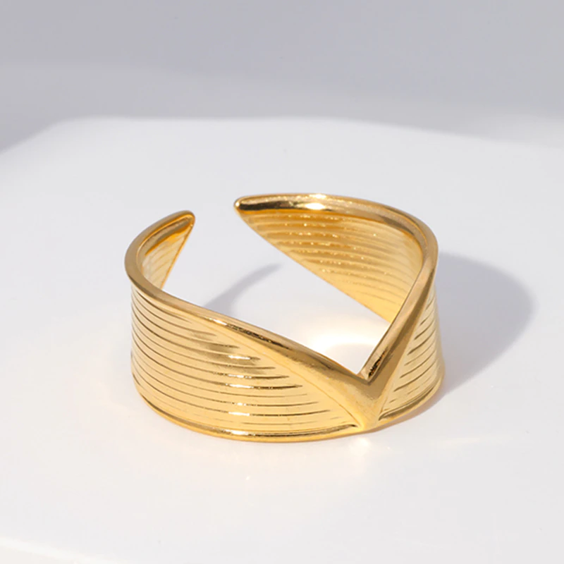Flower Shape Golden Ring